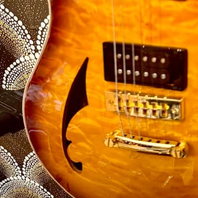 EVH SA-126 2024 - Tobacco burst image 6