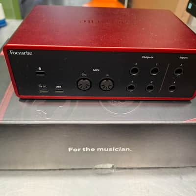 Focusrite Scarlett 4i4 4th Gen USB Audio Interface 2023 - Present - Red image 2
