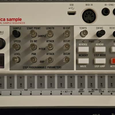 Korg Volca Bundle: Beat, Nubass, Keys, Modular, Sample2, ×2 Mix + Fonik Rack. Sinc and Audio cables, power supplies included. image 7