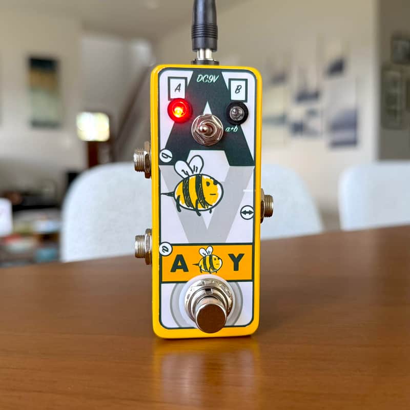 The A-Bee-Y ABY True Bypass AB & Y Switch Utility Pedal image 1