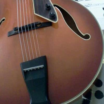 D'Aquisto DQ-NYE "New Yorker" Electric Jazz Guitar Almond Burst image 4