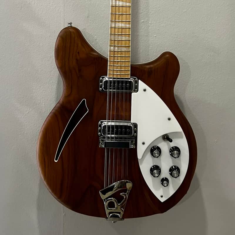 2014 – Present Rickenbacker 360/12W Walnut