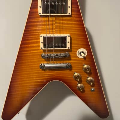 Gibson Flying V Standard 2010s - Washed Cherry image 2