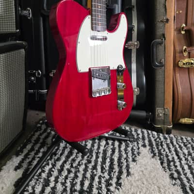 Fender American Vintage II '63 Telecaster 2022 - Present - Crimson Red Transparent image 4
