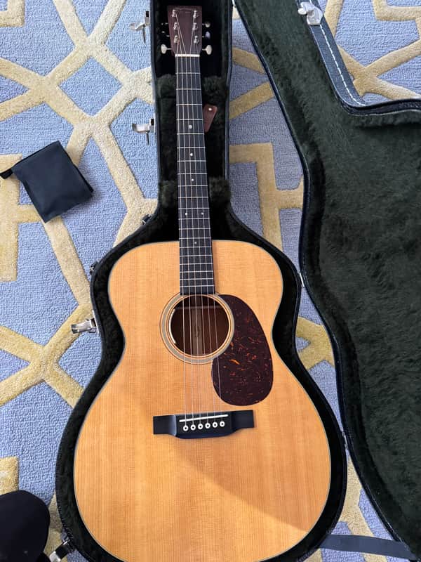 Martin Standard Series 000-18 2020 - Present - Natural with LR Baggs Anthem image 1