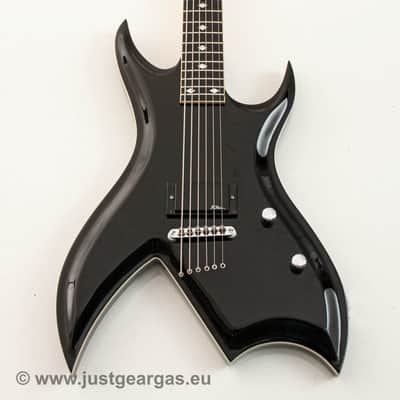 BC Rich Bitch Special Edition Baritone 30" Scale - MIK - Very Rare image 4