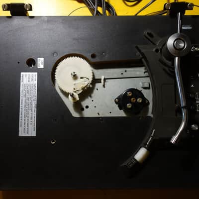 Superbe Technics SL-23A F-G Servo Player - Belt-Drive Semi-Automatic Turntable Bild 7