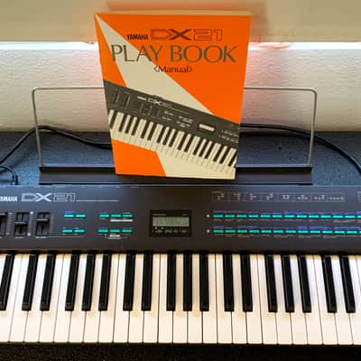 Yamaha DX21: Cosmic Lo-Fi Hidden 4-Op FM Gem... & Multi-Timbral too!