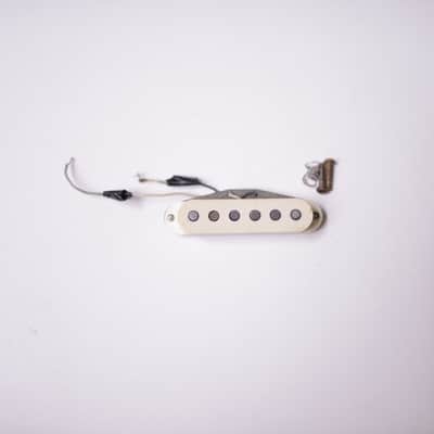 Immagine 1971 Fender 4-Bolt Stratocaster Gray-Bottom Staggered-Pole Bridge PICKUP Original White Cover 5.754k 1970's Vintage Strat Guitar 1969 - 3