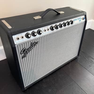 Fender '68 Custom Deluxe Reverb 2-Channel 22-Watt 1x12" Guitar Combo 2013 - Present - Black image 3