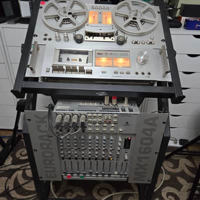 Pioneer RT-701 4-Track Stereo Reel-to-Reel Tape Deck 1977 - 1984 - Silver (similar to RT-707 - see below) image 1
