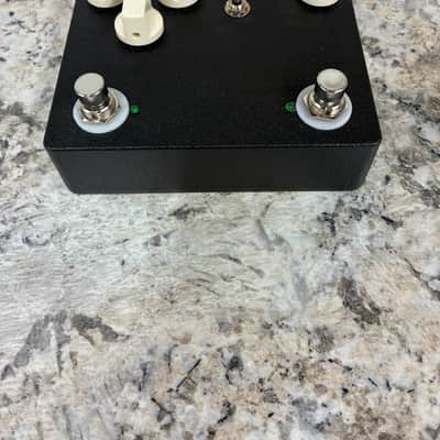 Hubcap John Bearded Lady Fuzz And Treble Booster In One image 2
