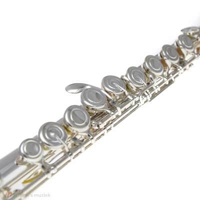 Yamaha Flute - YFL 212 image 9