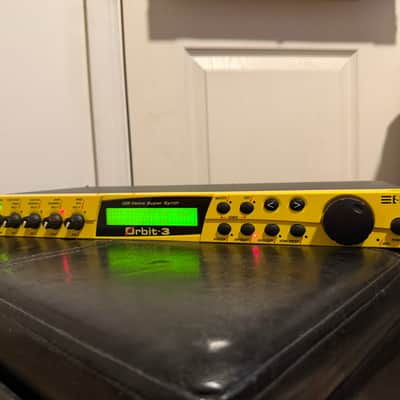E-MU Systems Orbit-3 with 3 (Techno/Beat Garden and Composer ROM)