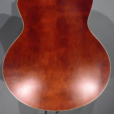 Godin 5th Avenue Kingpin II 2025/26 - Cognac Burst image 3