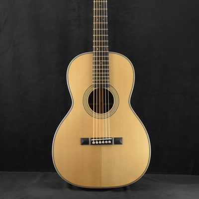 Martin 0012-28 Modern Deluxe 12-Fret image 2