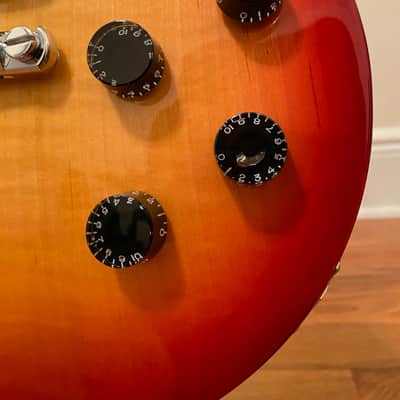 Gibson Les Paul Studio Plus 2021 -  AA MAPLE TOP Cherry heritage sunburst image 3