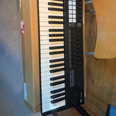 Novation Launchkey 49 MKIII MIDI Keyboard Controller 2020 - Present - Black image 1