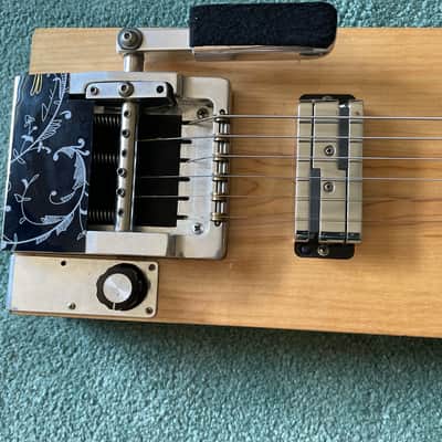 Jackson SlideKing LS Lap Steel with a 3 strings palm bending lever - Natural, no legs, felt fabric on the back side image 3