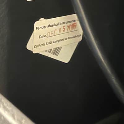 Fender '65 Deluxe Reverb Reissue 22-Watt 1x12" Guitar Combo 1994 - Present - Black image 6