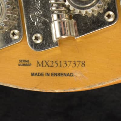Fender Mike Dirnt Road Worn Precision Bass Maple Fingerboard White Blonde image 10
