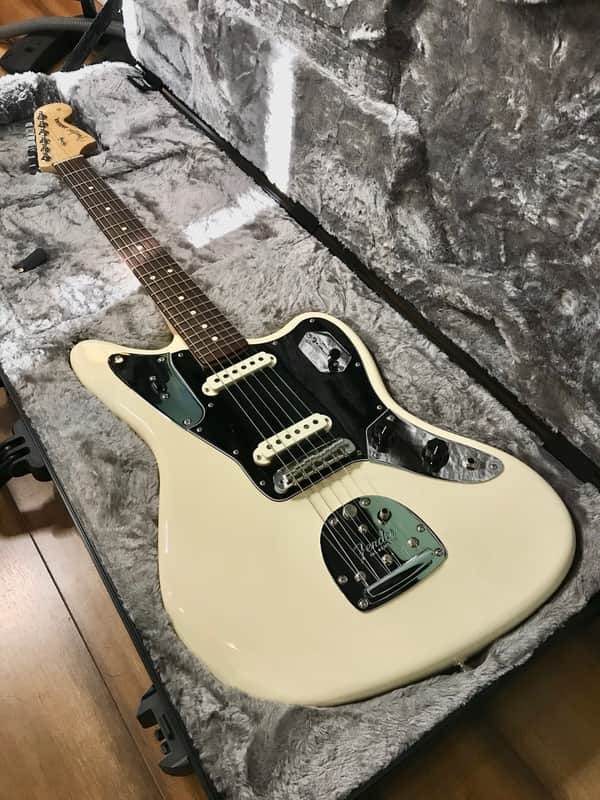 Fender American Professional Jaguar