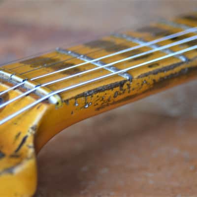 American Fender Stratocaster Nitro Faded White Heavy Relic Custom Shop Fat 50's Pickups image 7