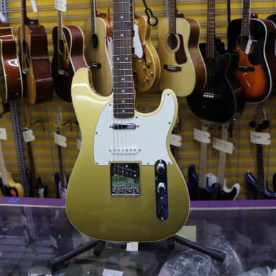 Squier Paranormal Custom Nashville Stratocaster with Laurel Fretboard 2023 - Present - Aztec Gold image 1