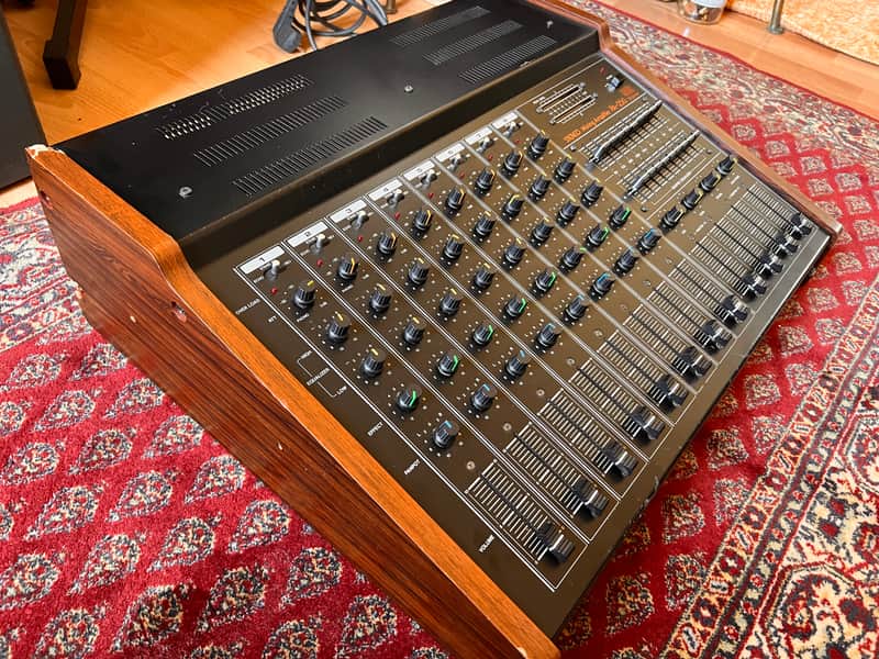 Roland PA 250 - Analog Stereo Mixing Amplifier image 1