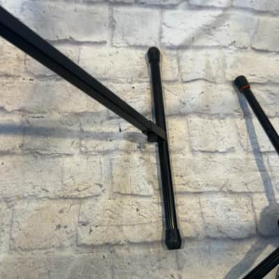 Unknown Keyboard Stand image 7