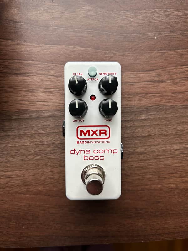 MXR M282 Dyna Comp Mini Bass Compressor 2019 - Present - White image 1