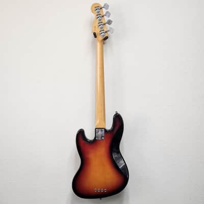 Fender American Standard Jazz Bass with Rosewood Fretboard 1998 - 2000 - 3-Color Sunburst image 6
