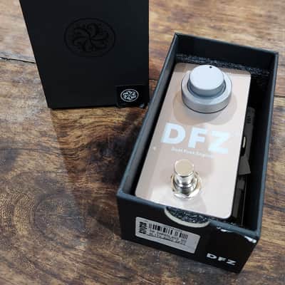 Darkglass Electronics DFZ2 Dual Fuzz 2020s USA image 12