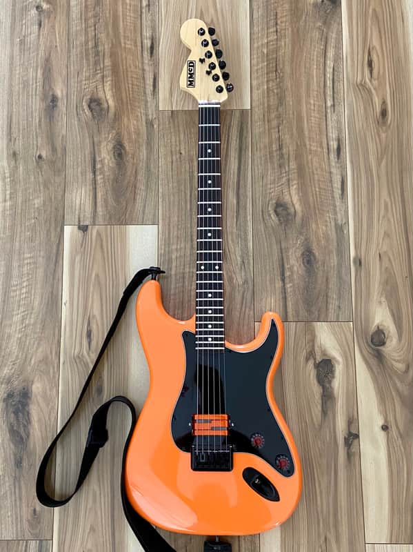 MMCD Music Strat-O-Lantern 2025 - Orange image 1