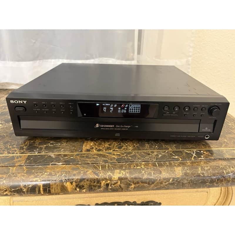 SONY CDP-CE375  5 Disc CD Player. Fully Serviced. Digital Output. SONY Quality. SONY CDP-CE375  5 Disc CD Player. Fully Serviced. Digital Output. SONY Quality.