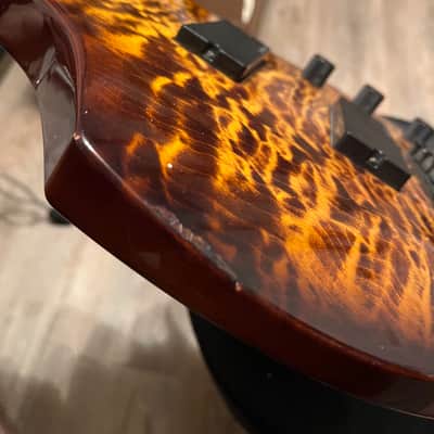 Warmoth Deluxe 5 Z loaded body image 6