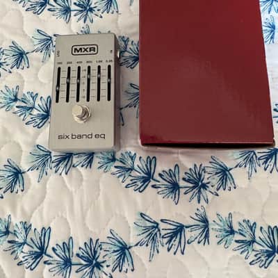 MXR M109S Six Band EQ 2016 - Present - Silver image 4