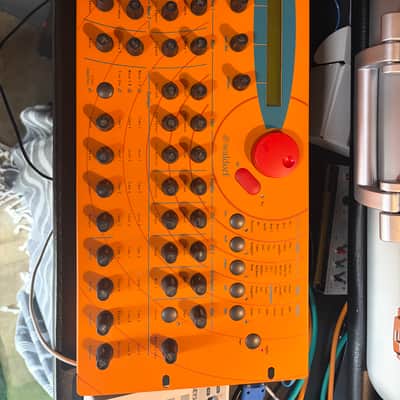 Waldorf Microwave XT 30 voice Rackmount Wavetable Synthesizer 1998 - Orange