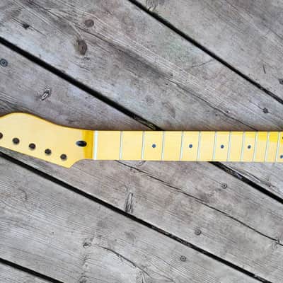 21 fret Canadian maple vintage tint gloss guitar neck T style truss rod access steel frets diy image 3