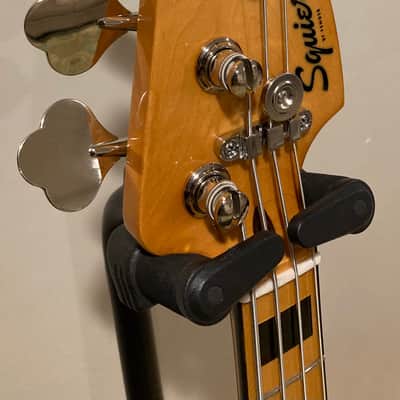 Squier Classic Vibe '70s Precision Bass with gig bag image 2