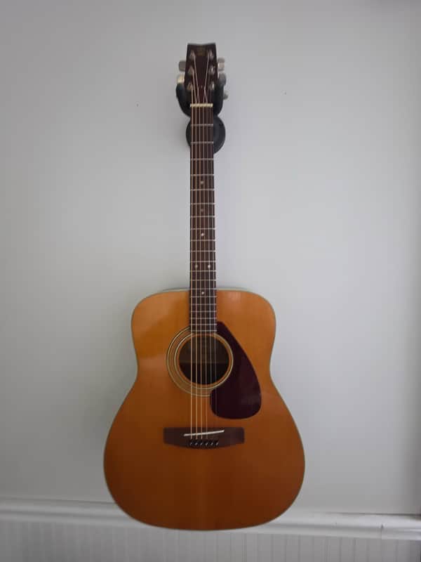 ヤマハ　アコースティックギター　ＦＧ-２００ YAMAHA（ヤマハ） Yamaha FG-200 Acoustic Guitar アコースティック