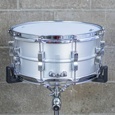Ludwig 6.5"x14" Acrolite Snare Drum image 11
