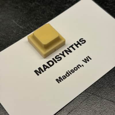 ORIGINAL Roland Button Cap (12479705) for MSQ-700, MC-4