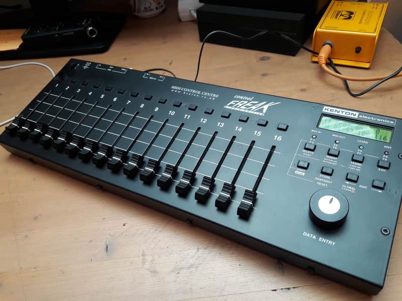 Kenton Control Freak Studio - 16Ch. Midi Controller - SYSEX+CC+PCh