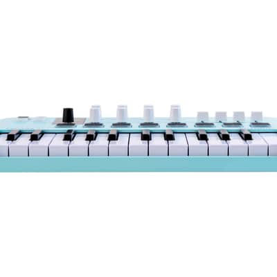 Arturia MiniLab 3 MIDI Keyboard Controller (Aquamarine) image 4