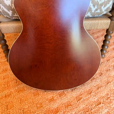 Godin 5th Avenue CW Kingpin II - Cognac Burst image 11