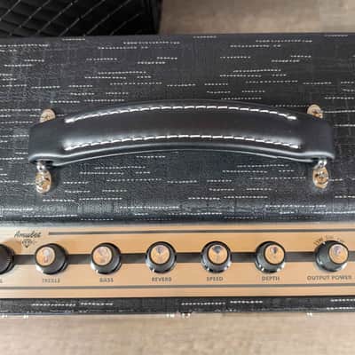 Supro 1612RT Amulet Amplifier w/Cover and Footswitch image 8