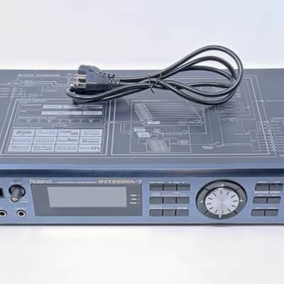 Roland INTEGRA-7 SuperNATURAL Sound Module Rack Mount Synthesizer Tested Working