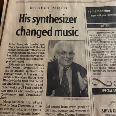 Moog Minimoog Model D 44-Key Monophonic Synthesizer 1971 - 1982 - Black / Wood image 8
