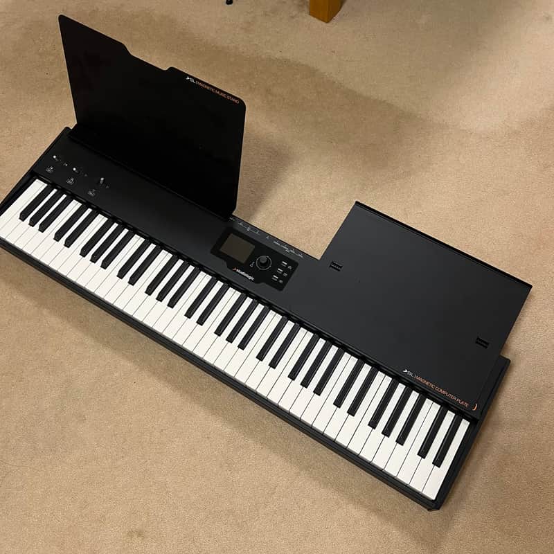 Studiologic Music stand and computer plate image 1
